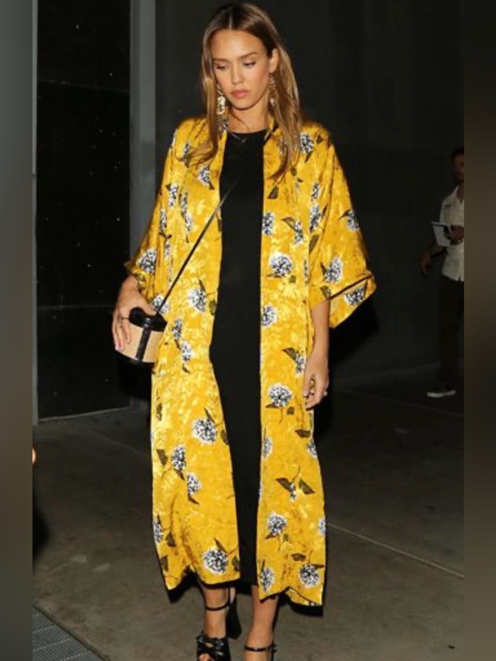 Topshop Satin Floral Long Kimono Coat. - Picture 7 of 7